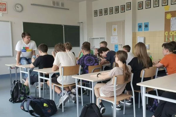 Jakub Kocjan z Akcji prowadził zajęcia w ramach Tygodnia Konstytucyjnego!