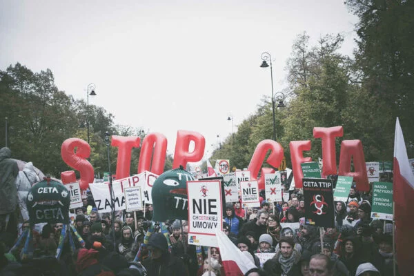 Nie dla podpisywania umów handlowych ponad głowami obywateli. CETA drugim TTIP?