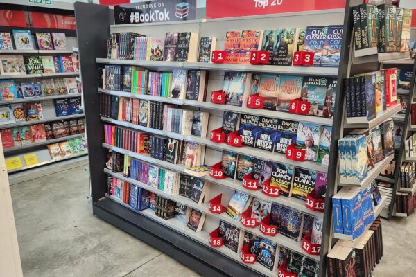 Antysemicka książka w dużych księgarniach. Wycofajcie „Garbate nosy”
